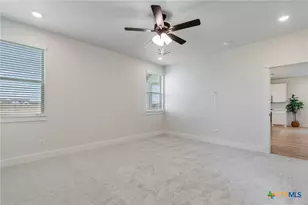 8610 Glade Dr, Temple, TX 76502 - Photo 35