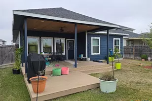 209 Drew Cir, Seguin, TX 78155 - Photo 19