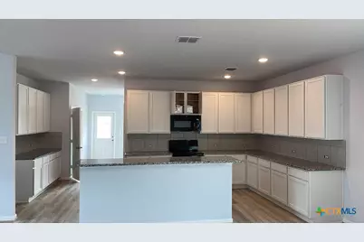 209 Drew Circle, Seguin, TX 78155 - Photo 9