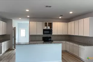 209 Drew Cir, Seguin, TX 78155 - Photo 9