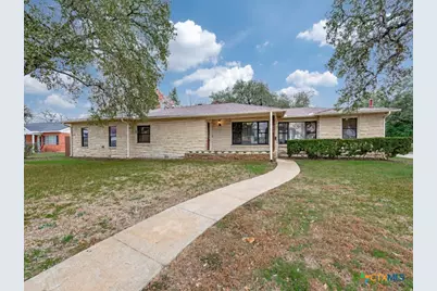 953 E Cedar Street, Seguin, TX 78155 - Photo 3