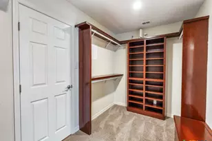 953 E Cedar St, Seguin, TX 78155 - Photo 13