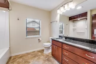 953 E Cedar St, Seguin, TX 78155 - Photo 27