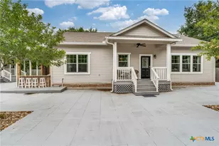 911 Farm St, Bastrop, TX 78602 - Photo 21