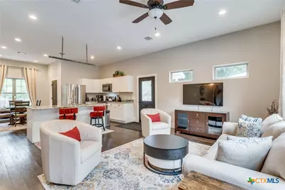 911 Farm Street, Bastrop, TX 78602 - Photo 27