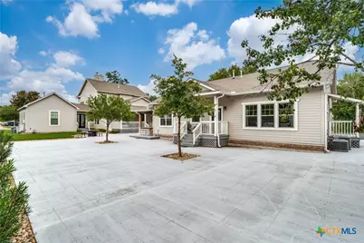 911 Farm Street, Bastrop, TX 78602 - Photo 23