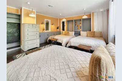 445 N Wall Street, Belton, TX 76513 - Photo 25