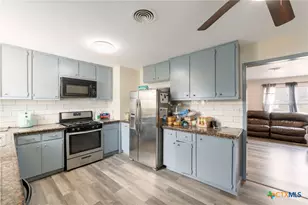 1001 Gilmore St, Copperas Cove, TX 76522 - Photo 11