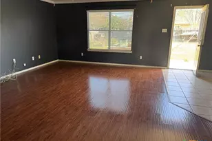 615 Lubbock Ln, New Braunfels, TX 78132 - Photo 5