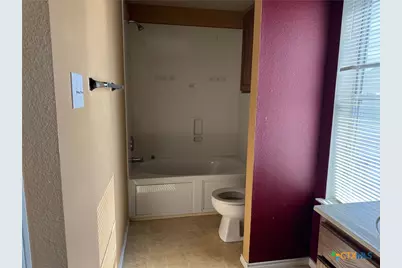 615 Lubbock Lane, New Braunfels, TX 78132 - Photo 17