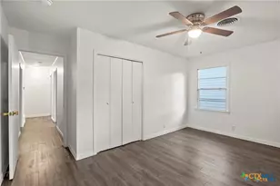 1913 S 19th St, Temple, TX 76504 - Photo 9