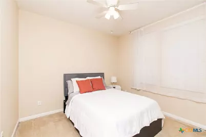 421 Shadowpoint, San Marcos, TX 78666 - Photo 5