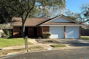 110 Taos Dr, Victoria, TX 77904 - Photo 1