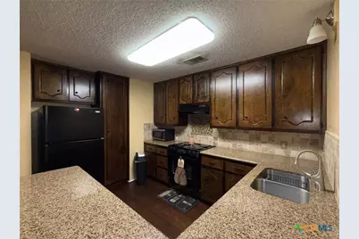 110 Taos Drive, Victoria, TX 77904 - Photo 7