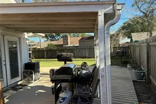 110 Taos Dr, Victoria, TX 77904 - Photo 17