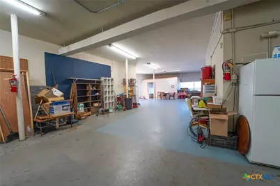 802 E North Street, Victoria, TX 77901 - Photo 15