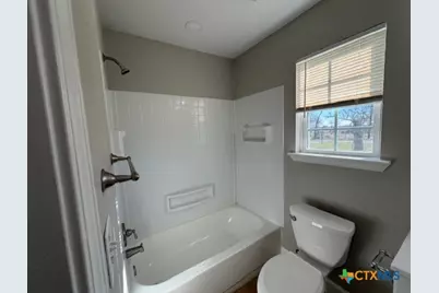 661 W Austin  Unit F Street #F, Luling, TX 78648 - Photo 9