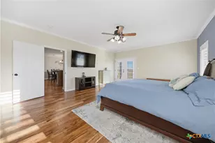 1733 Co Rd 376, Shiner, TX 77984 - Photo 17