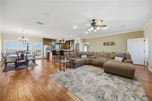 1733 Co Rd 376, Shiner, TX 77984 - Photo 5