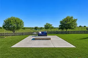 1733 Co Rd 376, Shiner, TX 77984 - Photo 37
