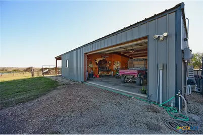 1733 County Road 376, Shiner, TX 77984 - Photo 41