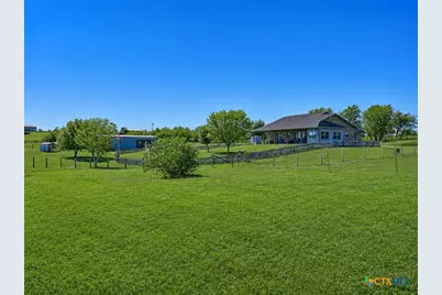 1733 County Road 376, Shiner, TX 77984 - Photo 31