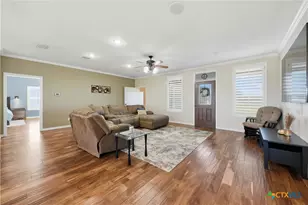 1733 Co Rd 376, Shiner, TX 77984 - Photo 5