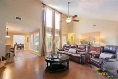 316 Woodglenn Drive, Victoria, TX 77904 - Photo 13