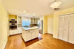 316 Woodglenn Dr, Victoria, TX 77904 - Photo 7