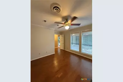 316 Woodglenn Drive, Victoria, TX 77904 - Photo 27