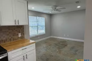 502 Willow Ave, Luling, TX 78648 - Photo 5