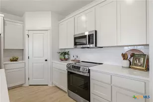 8618 Glade Dr, Temple, TX 76502 - Photo 17