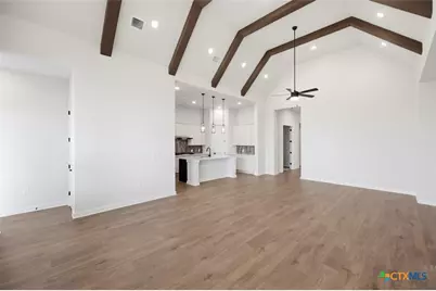 1110 Neria Loop, San Antonio, TX 78224 - Photo 9