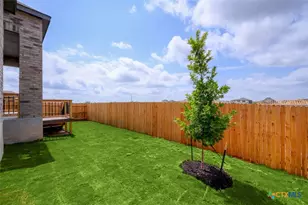 1110 Neria Loop, San Antonio, TX 78224 - Photo 23