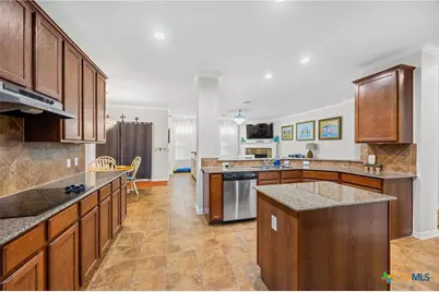 2015 River Rock Trail, Harker Heights, TX 76548 - Photo 5