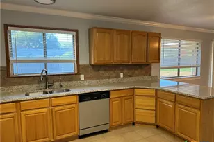 1338 Canary Ln, Seguin, TX 78155 - Photo 33