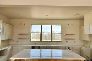 16033 Honey Rdg Dr, Holland, TX 76534 - Photo 3