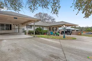 180 Oak Terrace, Seguin, TX 78155 - Photo 3