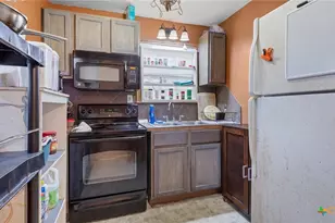 180 Oak Terrace, Seguin, TX 78155 - Photo 29