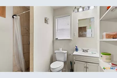 180 Oak Terrace, Seguin, TX 78155 - Photo 31