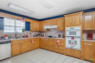 180 Oak Terrace, Seguin, TX 78155 - Photo 23