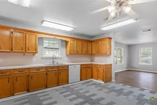 180 Oak Terrace, Seguin, TX 78155 - Photo 19