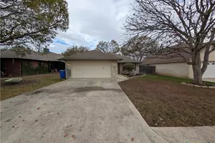 1666 Lantana Cir, New Braunfels, TX 78130 - Photo 1
