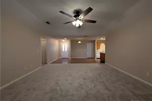 1666 Lantana Cir, New Braunfels, TX 78130 - Photo 7