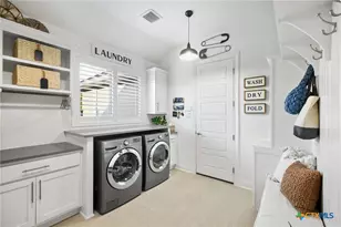 5755 High Forest Dr, New Braunfels, TX 78132 - Photo 27