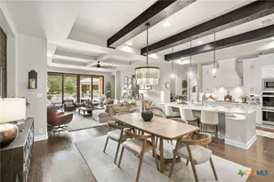 5755 High Forest Dr, New Braunfels, TX 78132 - Photo 7