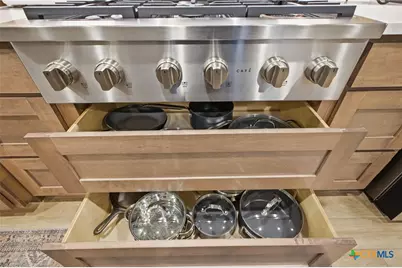 1651 Gruene Grass, New Braunfels, TX 78130 - Photo 11