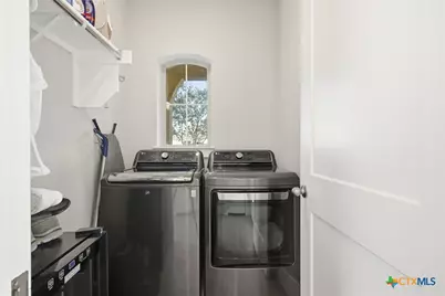 1651 Gruene Grass, New Braunfels, TX 78130 - Photo 31