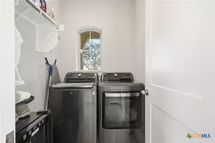 1651 Gruene Grass, New Braunfels, TX 78130 - Photo 31