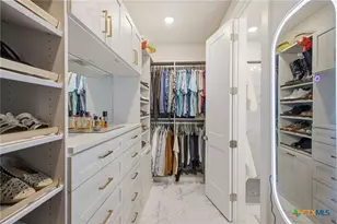 1651 Gruene Grass, New Braunfels, TX 78130 - Photo 17